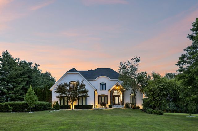 2112 Summer Hill Cir, Franklin, TN 37064