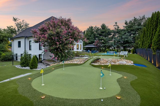 2112 Summer Hill Cir, Franklin, TN 37064