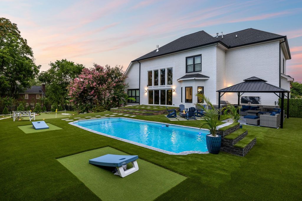 2112 Summer Hill Cir, Franklin, TN 37064