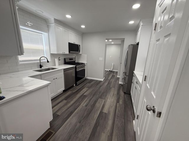 383 JOHNSON AVE, Lawrenceville, NJ 08648