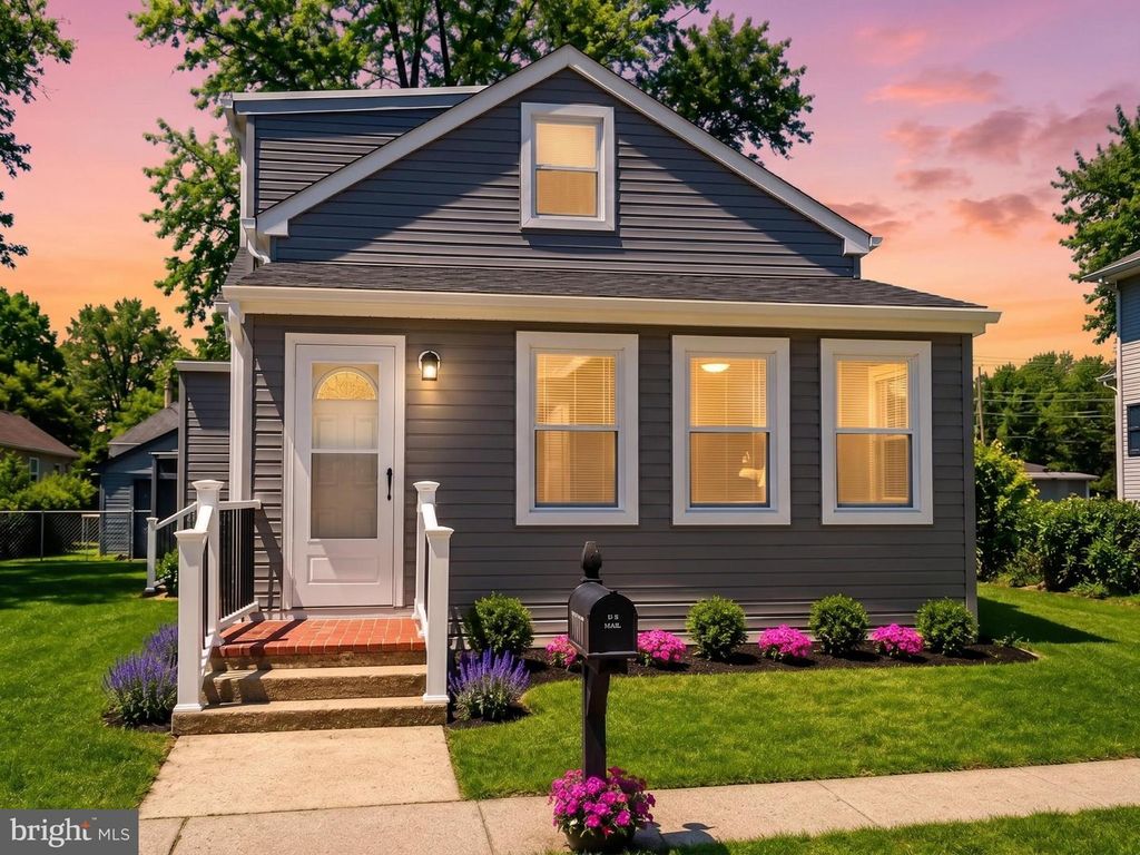 383 JOHNSON AVE, Lawrenceville, NJ 08648