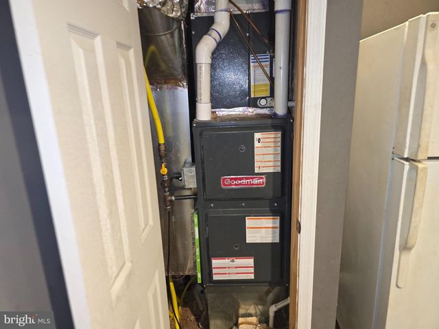 2203 W FAYETTE ST, Baltimore, MD 21223