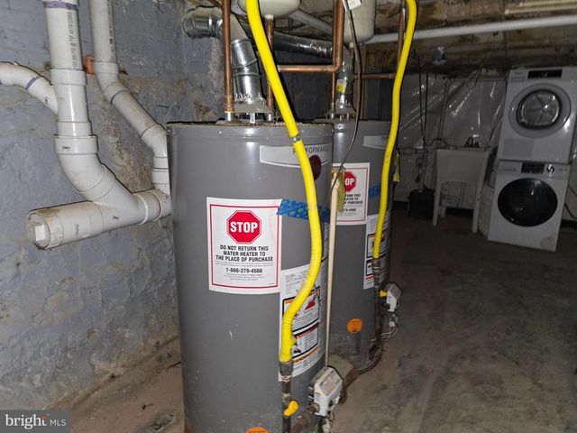 2203 W FAYETTE ST, Baltimore, MD 21223