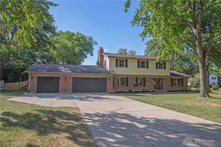 6401 Broken Arrow Place, Washington Twp, OH 45459