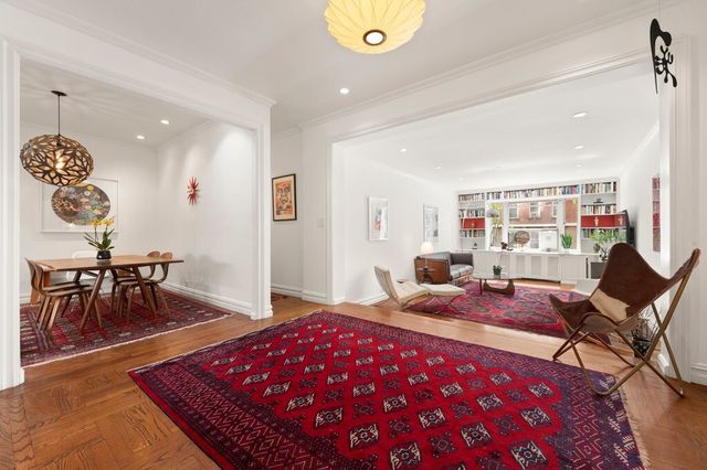 225 E 74TH Street 2DE, New York City, NY 10021