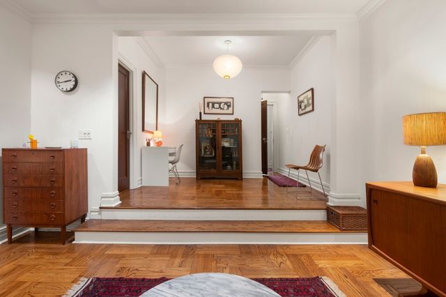 225 E 74TH Street 2DE, New York City, NY 10021