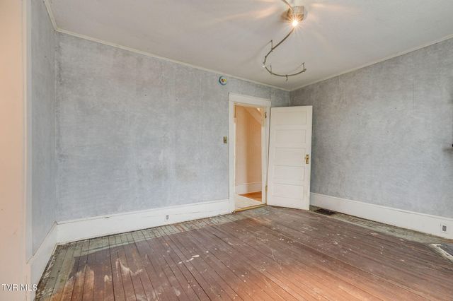 1125 Arlington Avenue, Bristol, VA 24201