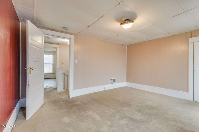 1125 Arlington Avenue, Bristol, VA 24201