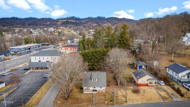 1125 Arlington Avenue, Bristol, VA 24201