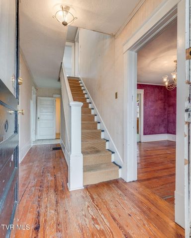 1125 Arlington Avenue, Bristol, VA 24201