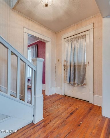 1125 Arlington Avenue, Bristol, VA 24201