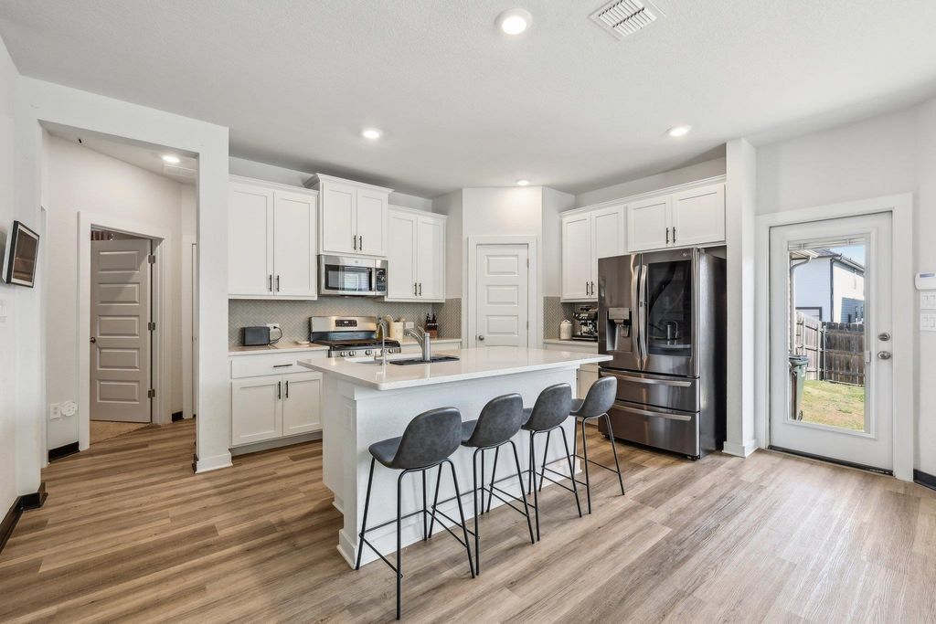 296 Banff DR, Kyle, TX 78640