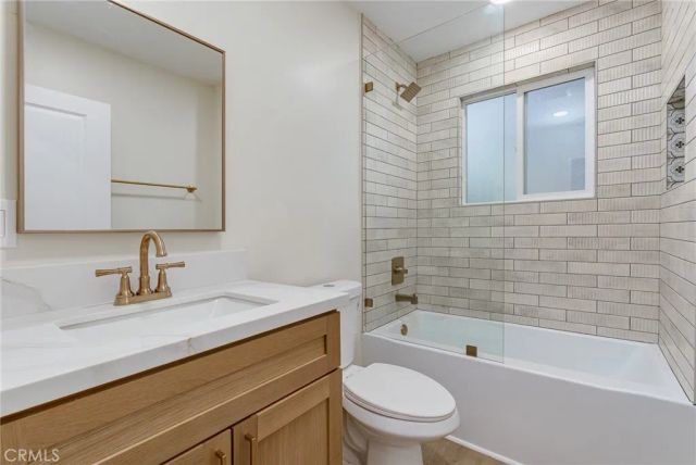 700 W 10th Street, Azusa, CA 91702