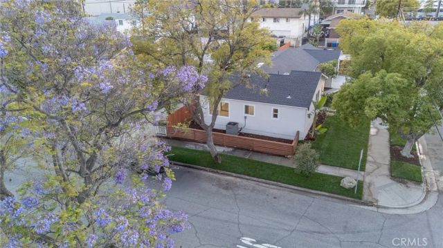 700 W 10th Street, Azusa, CA 91702