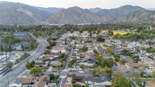 700 W 10th Street, Azusa, CA 91702