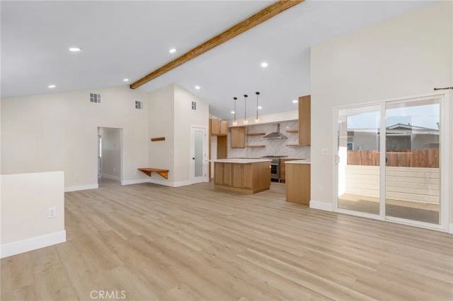 700 W 10th Street, Azusa, CA 91702
