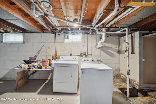 4149 Greenwood Avenue, Holt, MI 48842