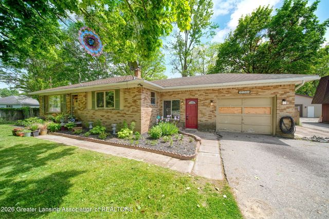 4149 Greenwood Avenue, Holt, MI 48842