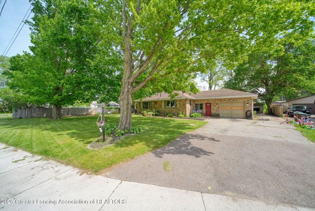4149 Greenwood Avenue, Holt, MI 48842