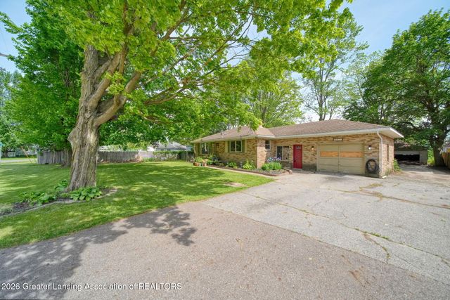 4149 Greenwood Avenue, Holt, MI 48842