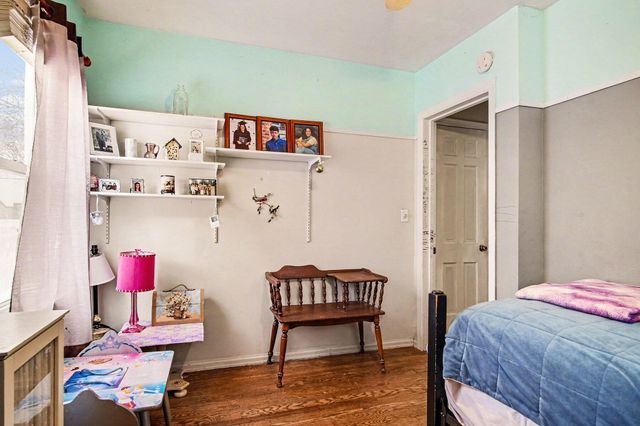 2014 Duiker Avenue NE, Grand Rapids, MI 49505