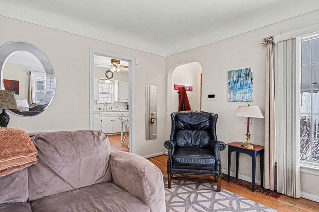 2014 Duiker Avenue NE, Grand Rapids, MI 49505