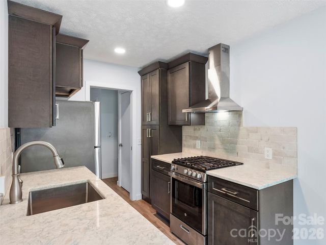 130 Old Mill Road 223, Flat Rock, NC 28731