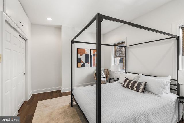902 EMILY ST, Philadelphia, PA 19148
