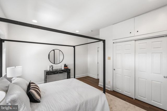 902 EMILY ST, Philadelphia, PA 19148