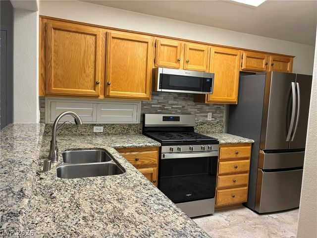 2150 Point Mallard Drive, Henderson, NV 89012