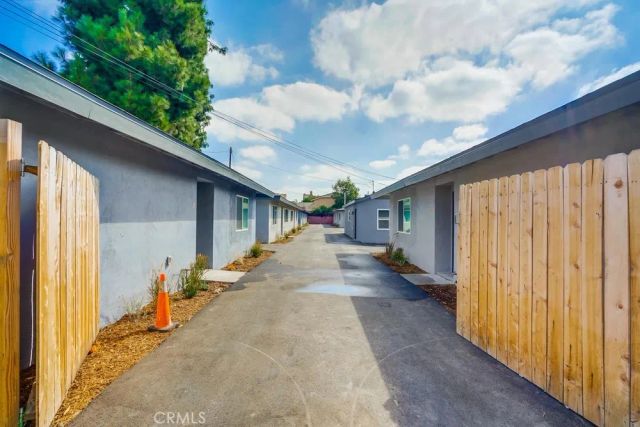 13838 Arthur, Paramount, CA 90723
