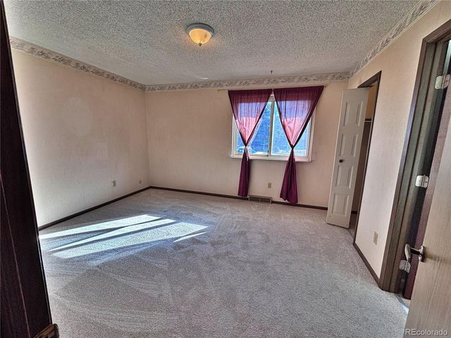 745 Mobile Street, Aurora, CO 80011