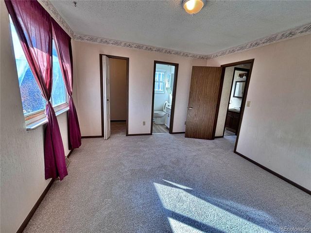 745 Mobile Street, Aurora, CO 80011