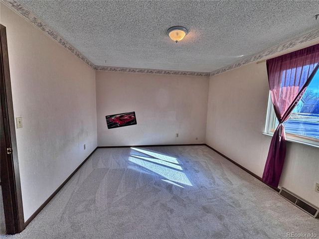 745 Mobile Street, Aurora, CO 80011