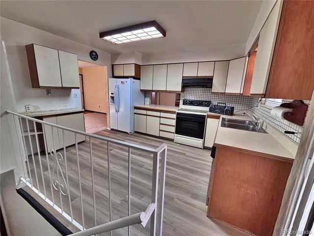 745 Mobile Street, Aurora, CO 80011