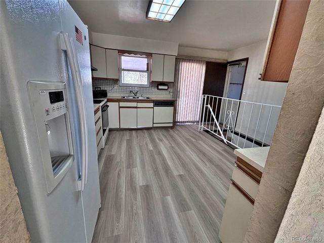 745 Mobile Street, Aurora, CO 80011