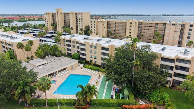 2618 COVE CAY DRIVE 505, Clearwater, FL 33760