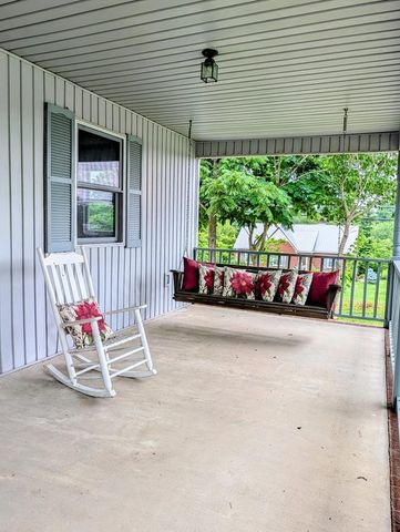 503 S Pine St, Monterey, TN 38574