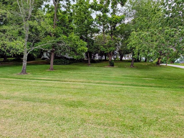 503 S Pine St, Monterey, TN 38574