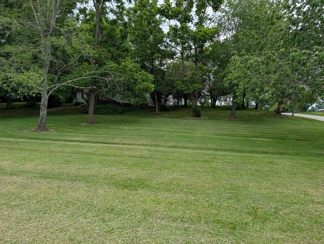 503 S Pine St, Monterey, TN 38574