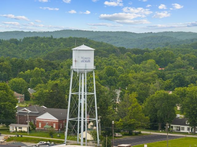 503 S Pine St, Monterey, TN 38574