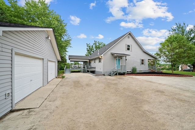 503 S Pine St, Monterey, TN 38574