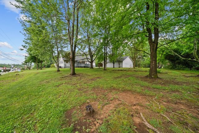 503 S Pine St, Monterey, TN 38574