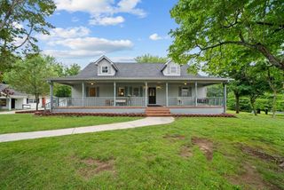 503 S Pine St, Monterey, TN 38574