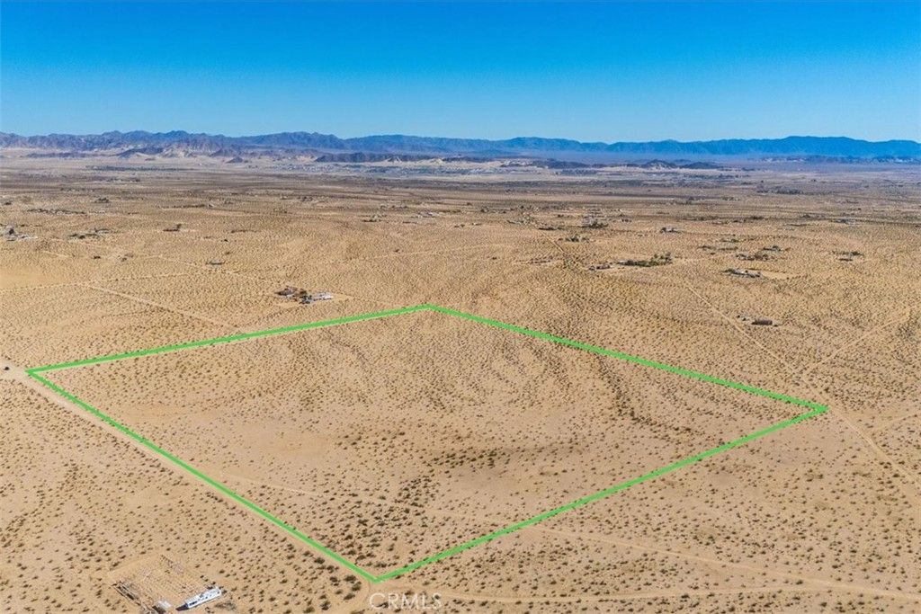 Image 37 of property listing at 70147 Cove View Road, 29 Palms, CA 92277
