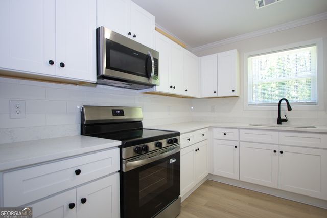 10154 Allen Drive, Covington, GA 30014