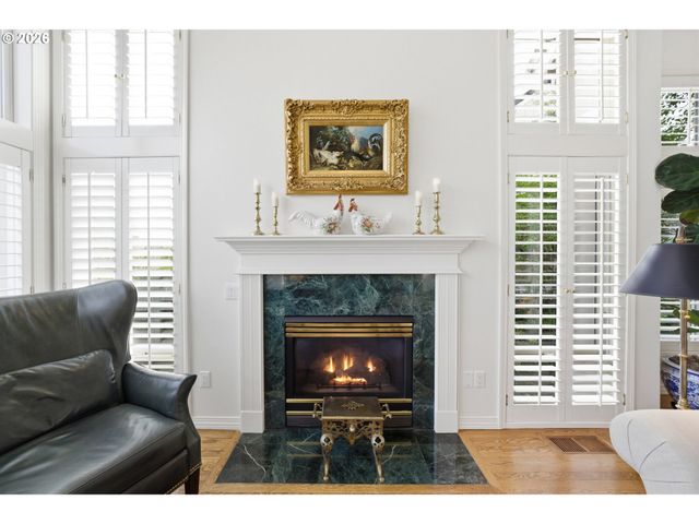 15366 Nw ABERDEEN Dr, Portland, OR 97229