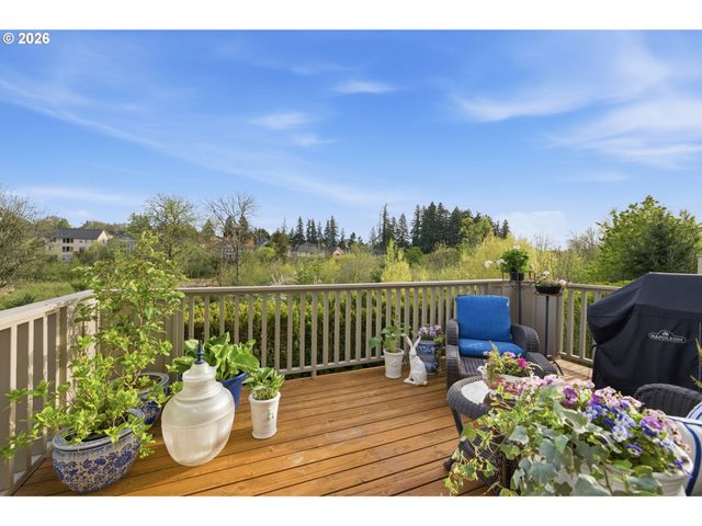 15366 Nw ABERDEEN Dr, Portland, OR 97229