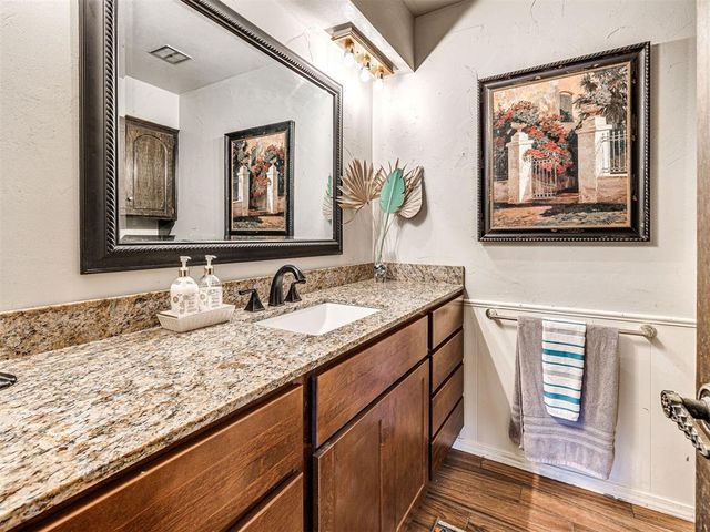 9212 Brentford Avenue, Oklahoma City, OK 73132