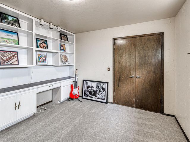 9212 Brentford Avenue, Oklahoma City, OK 73132